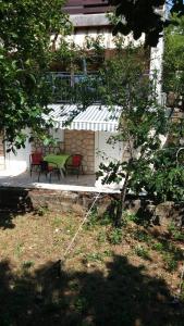 Apartments Popi - 3hvězdičkové hotely ve městě Klenovica