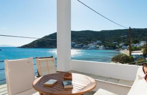 Aerides Boutique Rooms Sifnos Greece