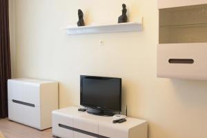 center, Apartment on Deribasovskaya 10