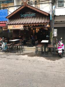 Scandalic Bar and Guest house