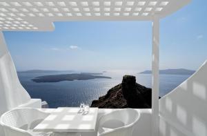 Tholos Resort Santorini Greece