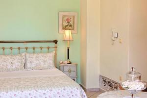 Antouanetta Apartments Syros Greece