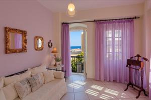 Antouanetta Apartments Syros Greece