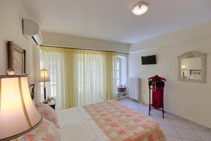 Antouanetta Apartments Syros Greece