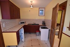 Appartements Ets Levillain-Hotel les Caletes : Studio Familial