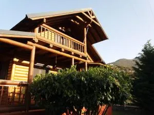 My Woodenfriend - Stavrodhrómion