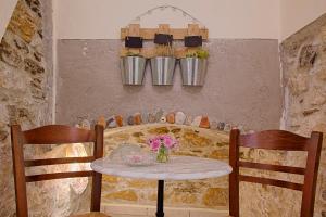 Antouanetta Apartments Syros Greece