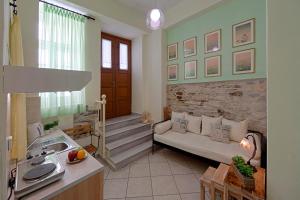 Antouanetta Apartments Syros Greece