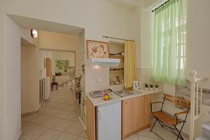 Antouanetta Apartments Syros Greece
