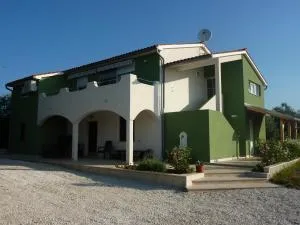 Apartment Greeny - 加利扎纳