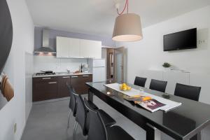 Apartment Zulijani Helis B5 