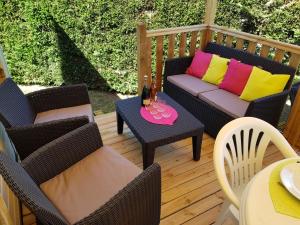 Campings Camping Les Charmettes-Mobile Home Vacances : photos des chambres