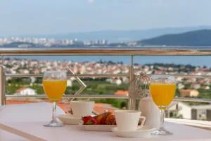 Panorama Holidays - Korušce