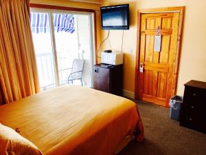 The Moulton Hotel