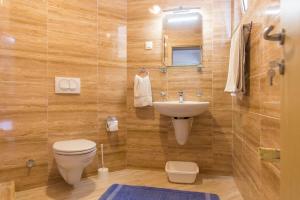 Apartments & Studios Tomanović