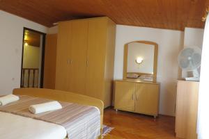 Terrace apartment Beba - Pag