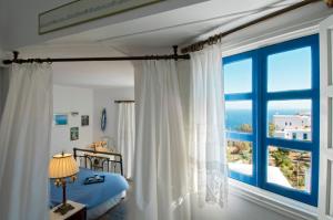 Pegados Apartments Folegandros Greece