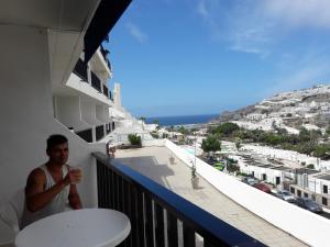 Spacious flat with ocean view
