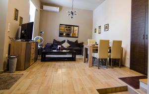 Gonis Suites Chania Greece