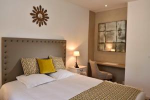 B&B / Chambres d'hotes Domaine Le Bois Des Dames : photos des chambres