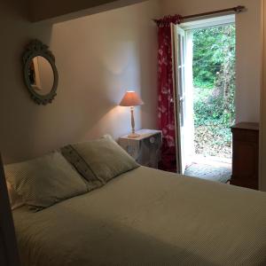 B&B / Chambres d'hotes Le Chateau d'Asnieres en Bessin : Maison 4 Chambres