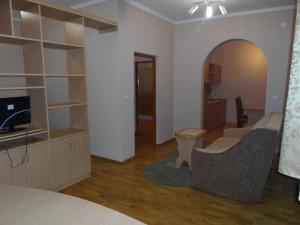 King Suite room in Piroshka Hotel
