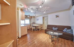 Appartement mit 3 Schlafzimmern Top 6 room in Haus Birke by HolidayFlats24