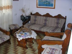 Pension Margarita Skiathos Greece