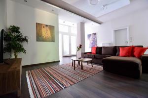 Standard Apartment by Hi5 - Close to Buda Castle