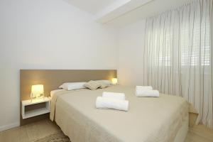 Valadar Apartments