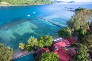 The Barat Perhentian - Lang Tengah