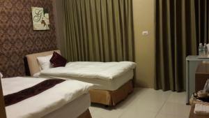 Phòng 3 Người Có Phòng Tắm (Triple Room with Bathroom)