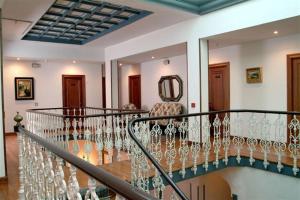 Hotel Luzon