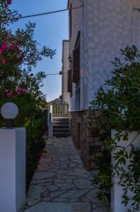Romantza Patmos Greece