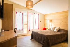 Hotels Logis Le Vernay : photos des chambres