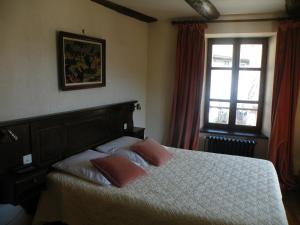 Hotels Hotel des Voyageurs : photos des chambres