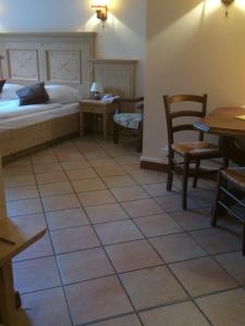Hotels Les Portes de la Vallee : photos des chambres