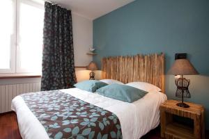 Hotels Hotel Logis Beausejour : photos des chambres