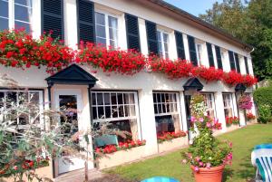 Hotels Hostellerie de Pavillon Saint-Hubert : photos des chambres