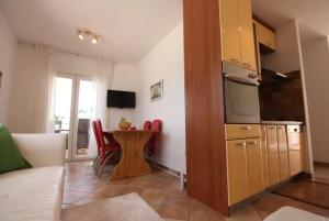 Apartment in Čiovo near beach, Trogir