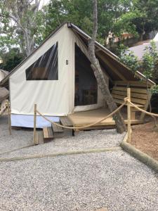 Campings Camping les Orangers : photos des chambres