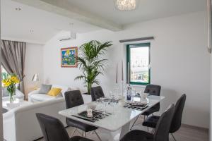 Modern Apartman Pjero