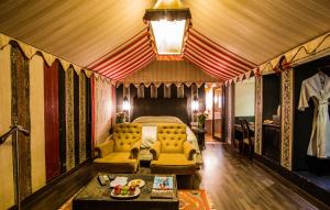 Ajit Bhawan - A Palace Resort