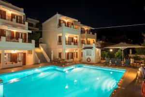Kostis Villas