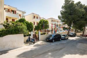 Kostis Villas Poros-Island Greece