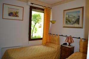 Hotels Logis Hotel Le Vieil Amandier : photos des chambres