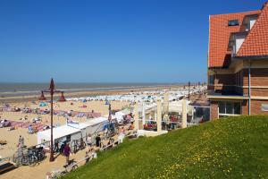 Beach Hotel