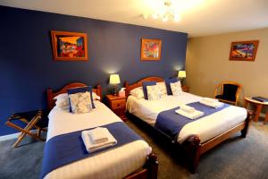 Family Room (2 Adults + 1 Child) room in Brathay Lodge