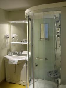 Hotels Logis Le Midland : photos des chambres