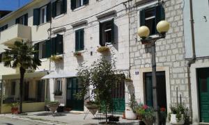 Apartments Nina Riva